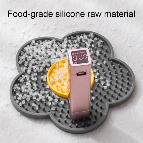 Silicone Pet Licking Mat Slow Feeder Mat with Suction Cups Flower Shape Lick Mat Prevents Overeating for Cats Dogs
