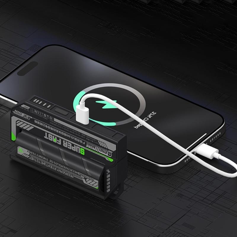 Metal Battery Chargers Case 21700 Battery and PD22.5W Fast Charge Real Time Monitoring Mobile Power Box