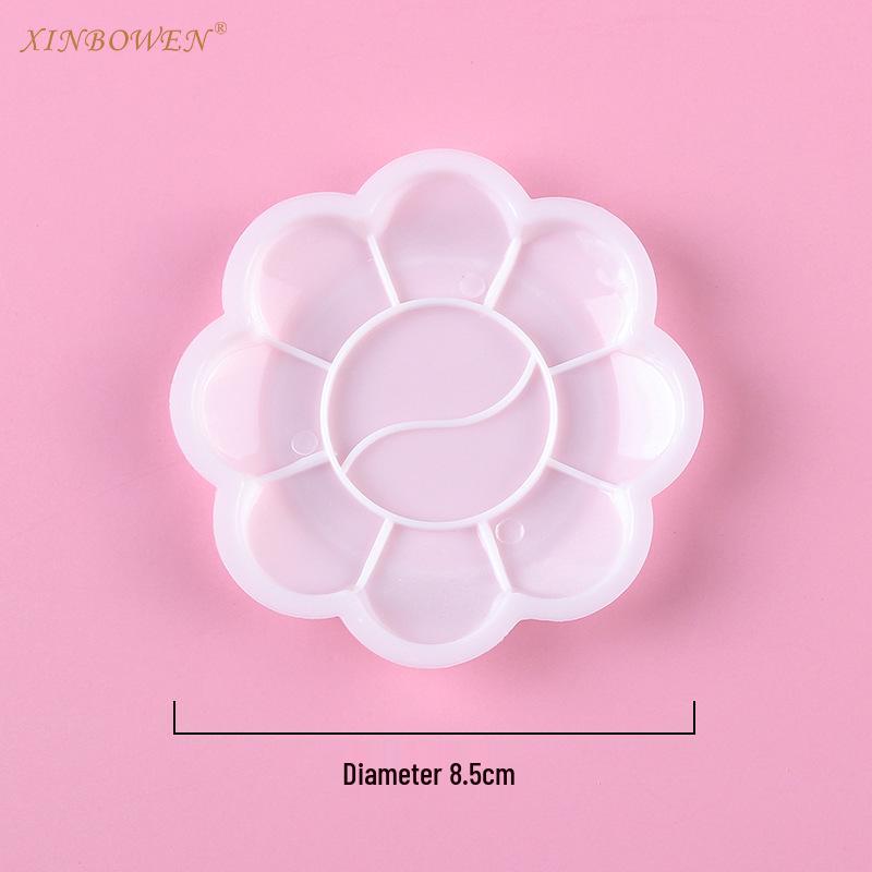 

Plum Blossom Mini Palette - 8.5cm White Plastic Paint Dish for Kids