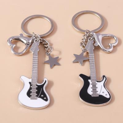 Classic Metal Electric Guitar Keychain Mini Musical Instruments Keyring Pendants for Key Holder Handbag Charm Accessories
