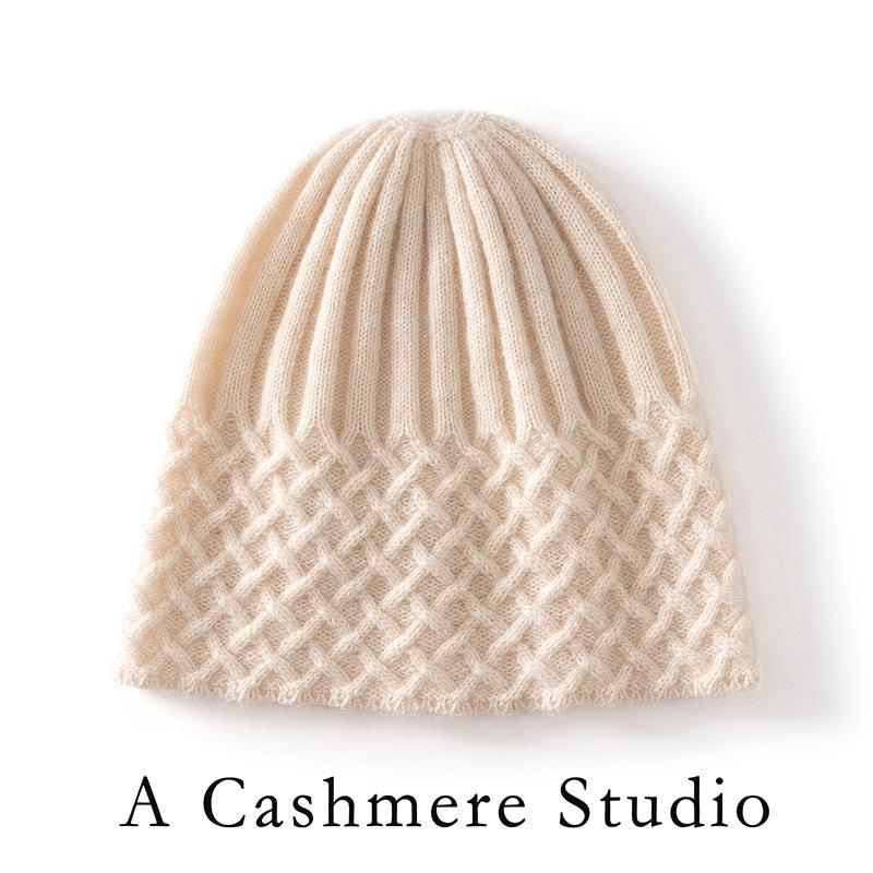 Autumn and Winter New Pure Cashmere Casual Hat Women's Solid Color Simple Semi-twisted Hat Warm Rhombus Bag Head Ear Protection Hat