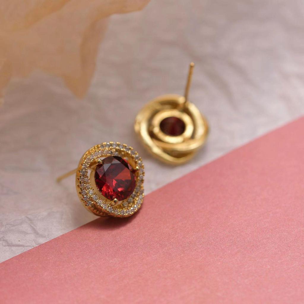 High-End Garnet Red Zircon Diamond 3D Hollow Fashion Earrings for Women