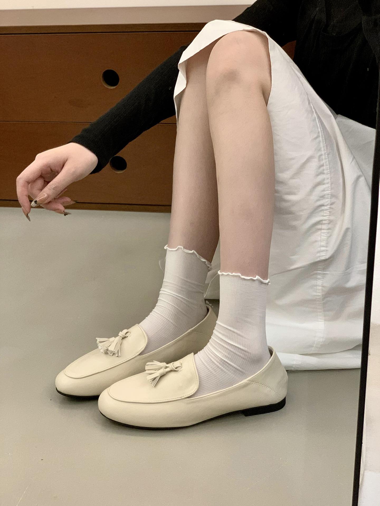 

THEDOUDOU French flat-soled apricot loafer single shoes women s shoes 2025 new versatile British style small leather shoes 39