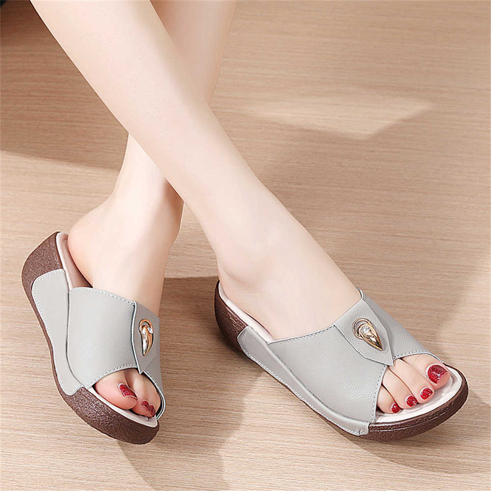 Fashion Number 39 Number 41 Woman Sandals Indoor Home Slippers Shoes Women's Sneakers 34 Sport College Deadlift Items Luxus