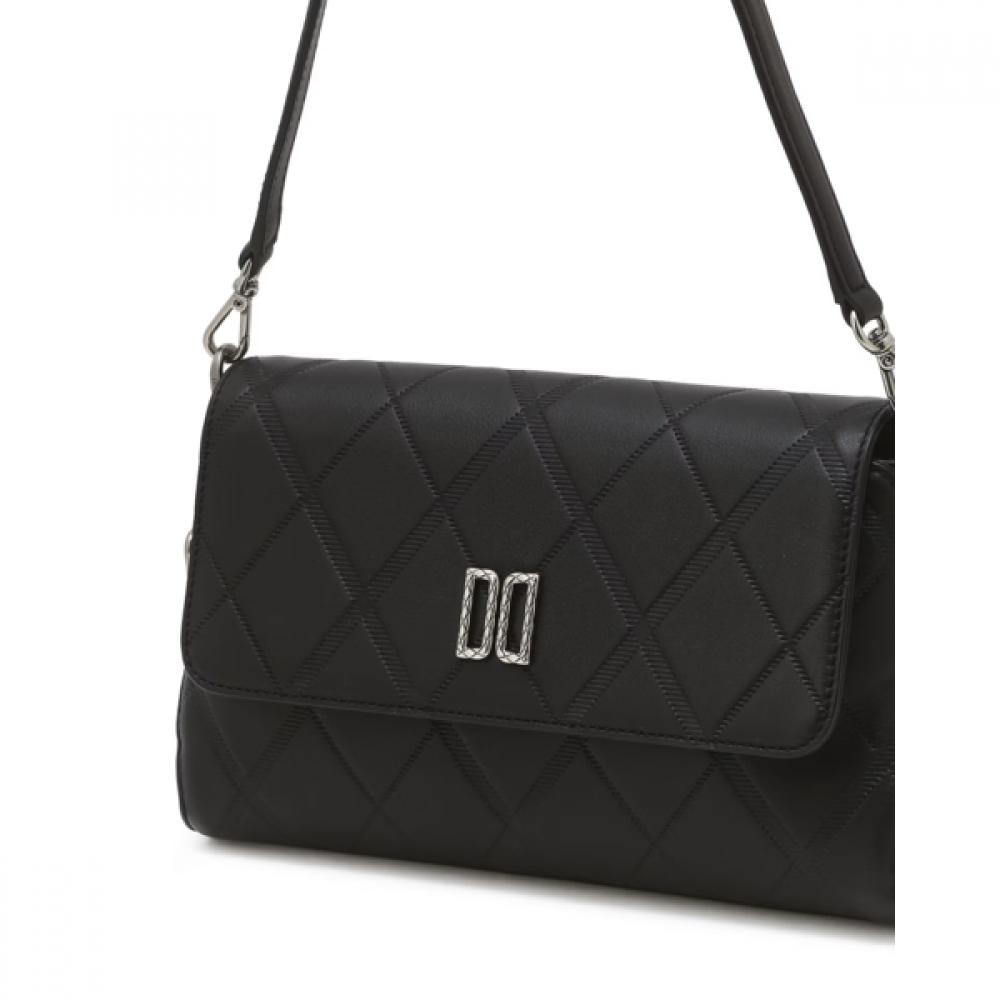 Daks Black Argyle Pattern Leather Flap Shoulder Bag Dcba6e431bk