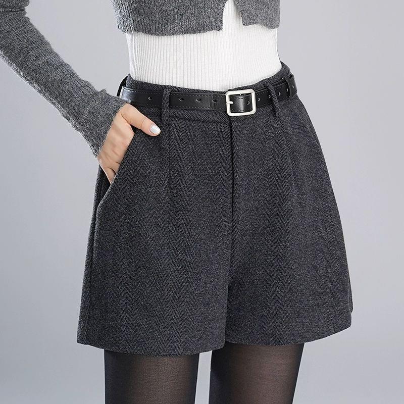 Women's High-Waisted Woolen Shorts: Autumn/Winter 2025 New Style, Slimming, Loose, Casual Wide-Leg A-Line Bootcut.