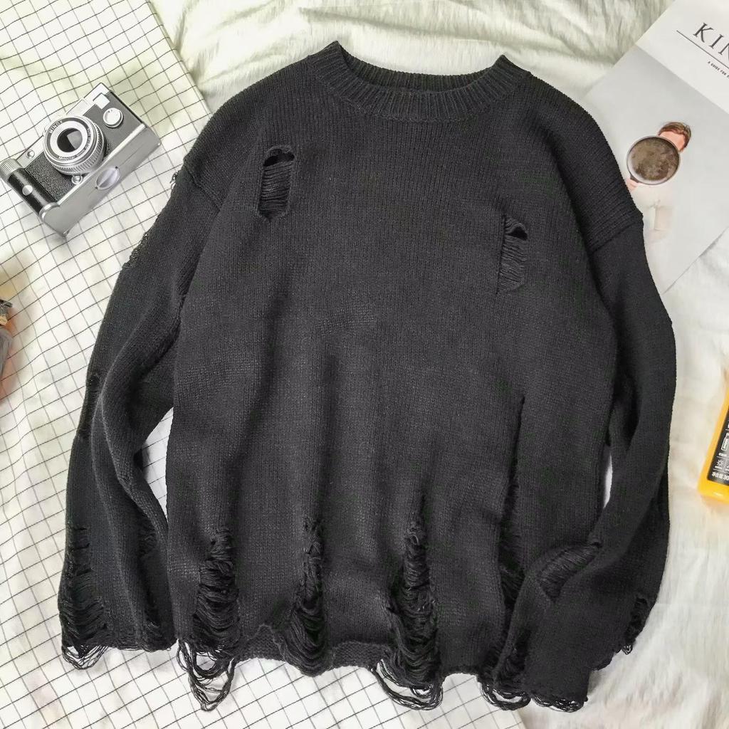 Men's 2023 Autumn/Winter Loose Round Neck Sweater - Casual, High-End, Simple Style for Couples