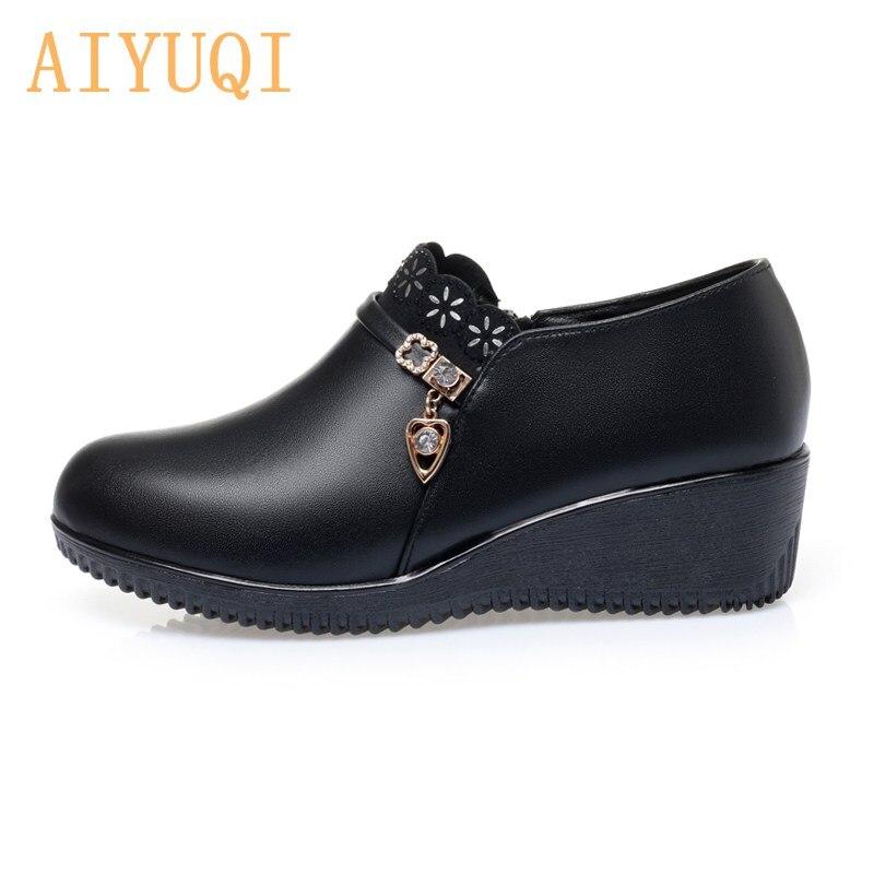 Women's Shoes Wedge Spring Genuine Leather Loafers Ladies Casual Round Toe Large Size Mother Women Shoes