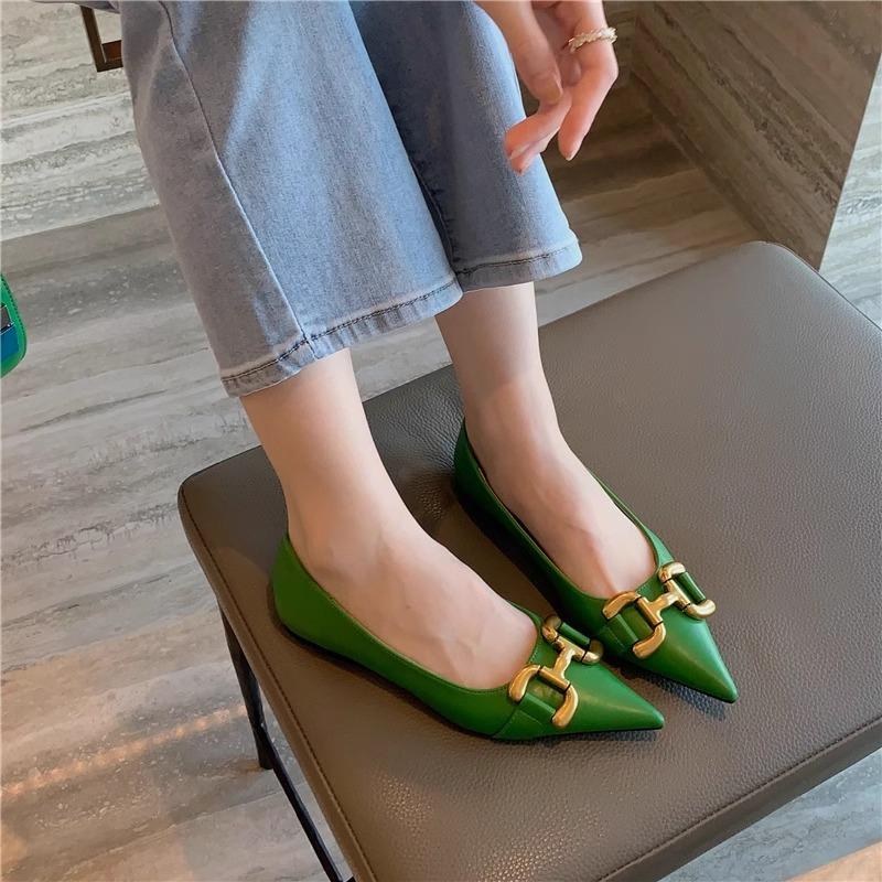 Divatos lapos cipők nőknek 2025 tavasz és ősz Új hegyes orrú női cipők Plusz méret 42 43 44 Női mokaszinok Luxus cipők