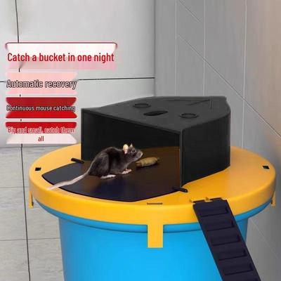 Flip-Top Outdoor Rat Trap with Auto-Reset and Mouse Lure Lid