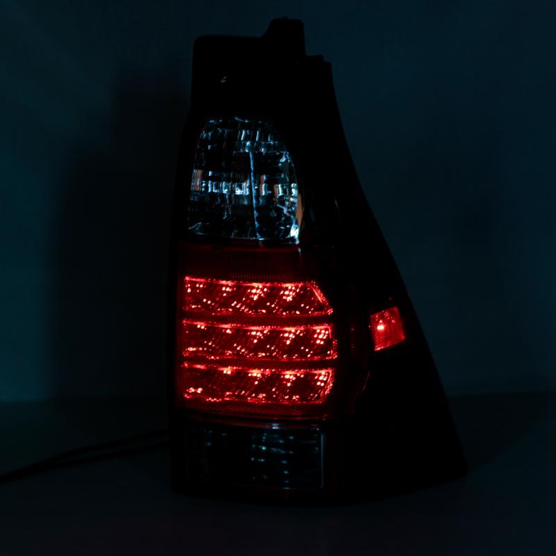 Car Taillight For Toyota 4 Runner 2006 2007 2008 2009 Reversing Light Brake Light Turning Flashing Light Driving Warning Light