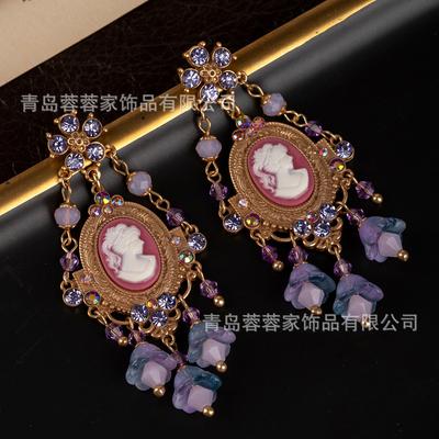 European Return Camelot Relief Portrait Gold Palace Style Earrings Vintage Heavy Industry New