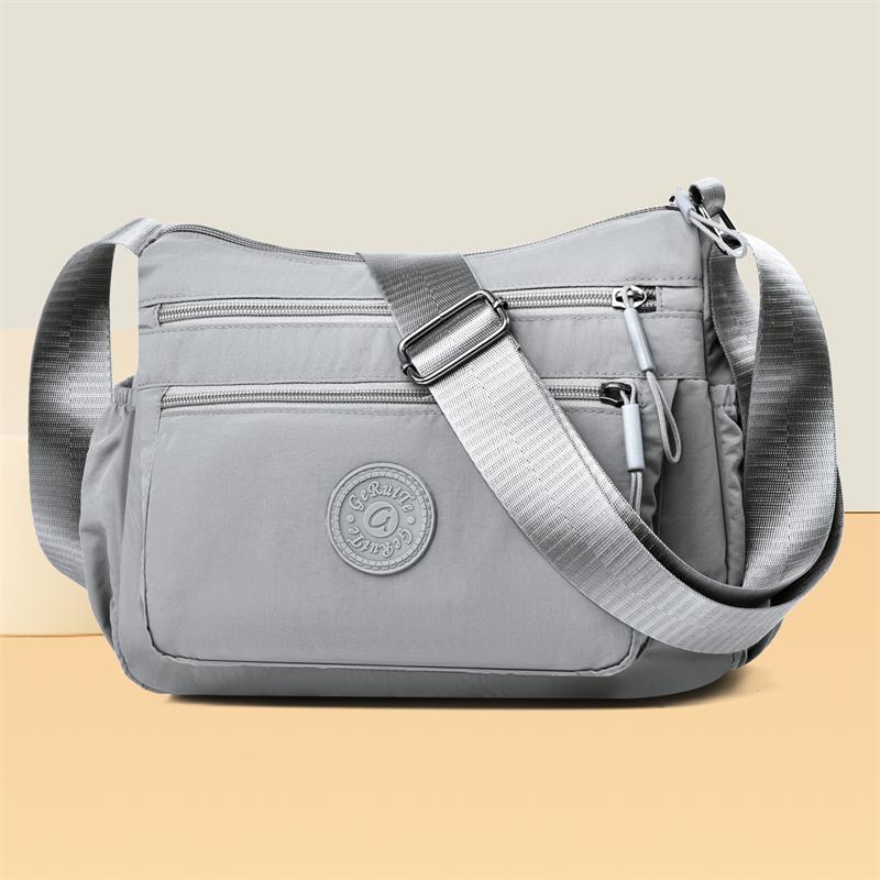 Fashion Women Shoulder Messenger Bag Waterproof Nylon Oxford Crossbody Bags Female Handbags Large Capacity Travel Bags Purse