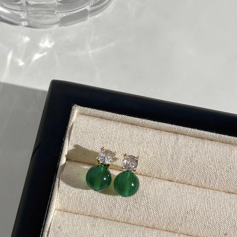 Korean Style S925 Silver Pearl Stud Earrings for Women - Simple, Elegant, and High-End