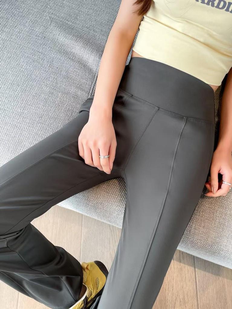 2026 Spring/Summer High-Waisted Tummy-Control Micro-Flare Yoga Pants: Butt-Lifting, Breathable, Casual Wear.