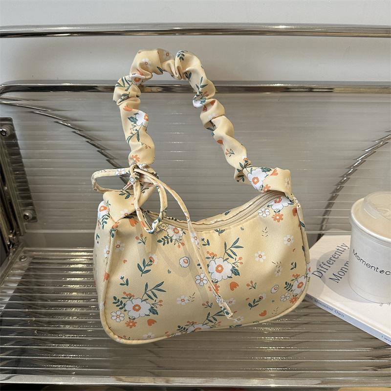 

Ladies Shoulder Bags Floral Folds Rural Style Sweet Trendy Versatile Tote Bags Lightweight Large Capacity New Handbags For Girl