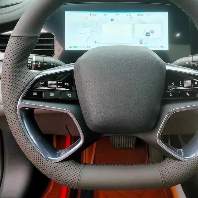 Auto Interior Hand-stitched Black Comfy Breathable  Leather Car Steering Wheel Cover For BYD Sea dmi Sea 07 dmi