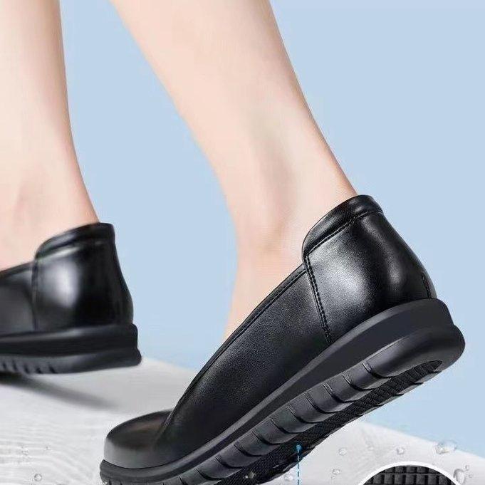 Work Shoes Women's Single Shoes Soft Sole Non-slip Round Head Hotel Work Shoes Middle-aged and Elderly Mother Grandma Women Flat Leather Shoes