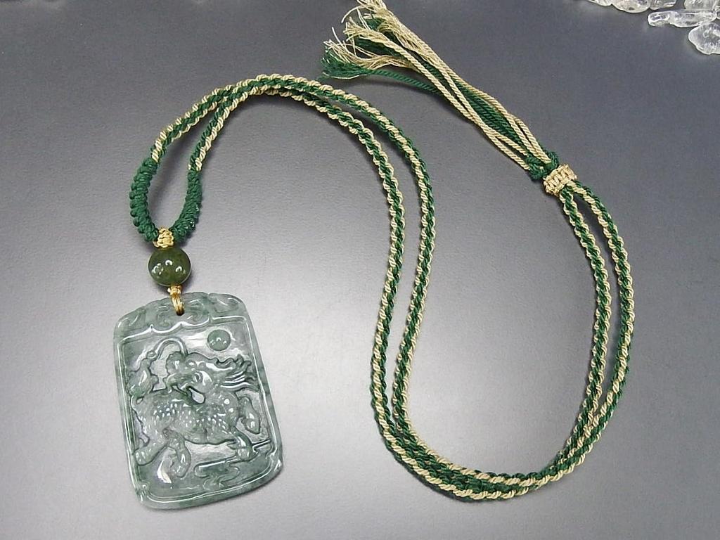 [Stone Street] Kirin (Giraffe) Dark Jadeite High-Quality Natural Stone Genuine Jadeite Cotton Luxury Cord Necklace Happiness and Stability
