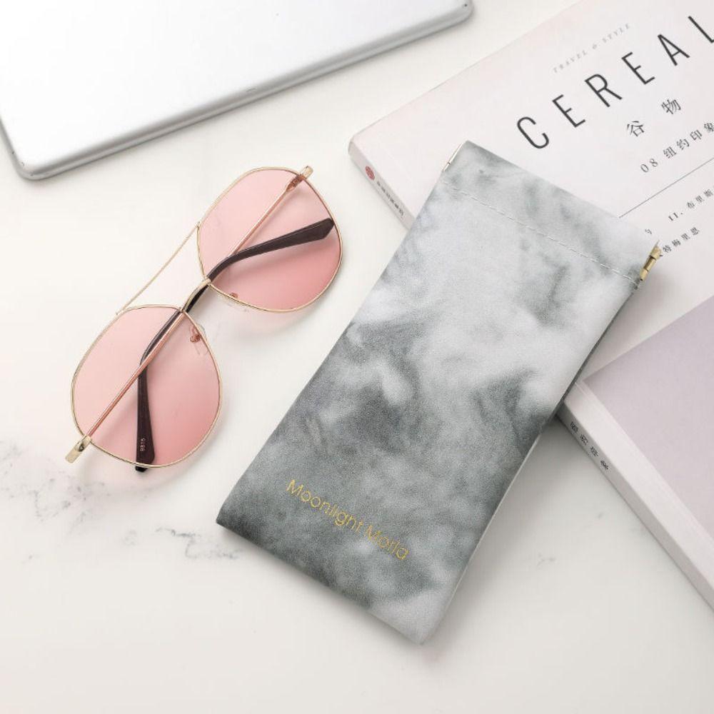 

Automatic Closing Shrapnel Glasses Bag Soft Shell Sunglasses Protective Cover Girl сірий колір