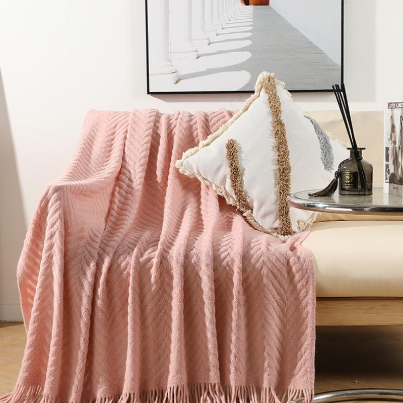 Throw Blanket for Bed, Couch, Knit Woven Blanket with Tassels, Soft Lightweight Cozy Pre-Washed Breathable Farmhouse Decoration for All-Season