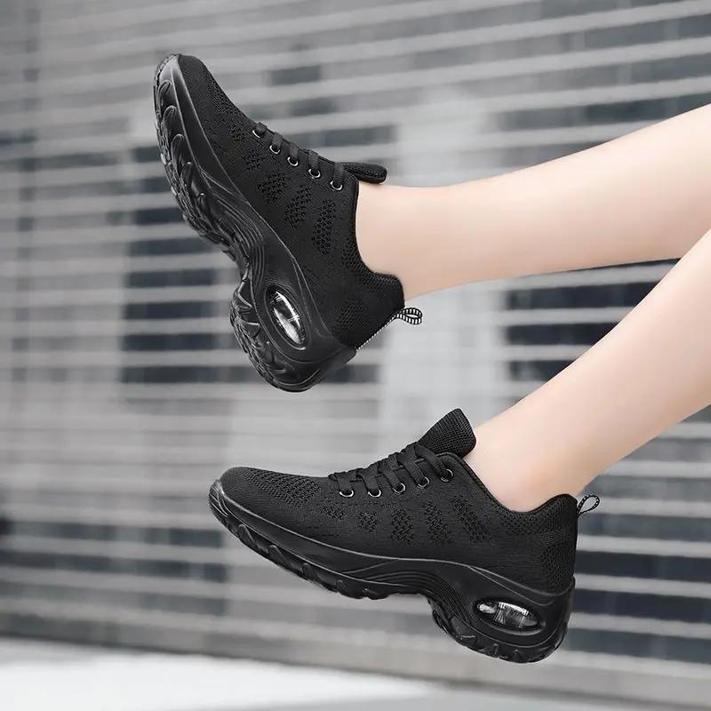 Fashion 2025 New Breathable Soft Women's Shoes Aesthetic Daily Routine 39 Designer Luxury Trends Korean Fashion Walking Ladies Footwear