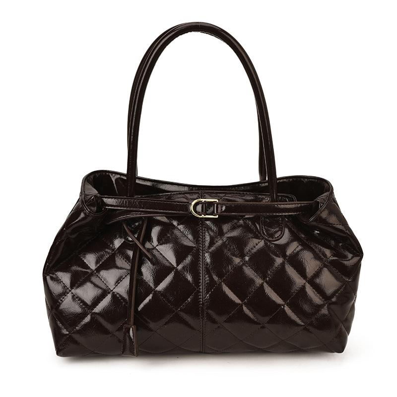 

Quilted PU Tote Bag with Structured Design and Dual Handles for Elegant Everyday Use кавовий