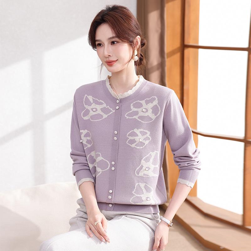 Elegant Spring Knit Top for Middle-Aged Women: New 2026 Style for Moms