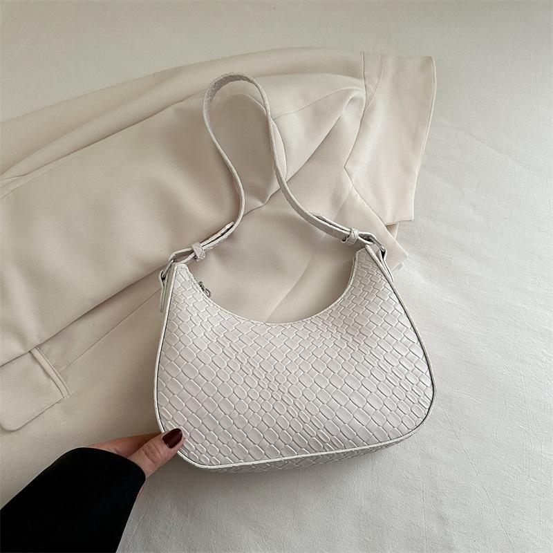 Woven underarm bag small bag tide 2025 spring shoulder messenger bag student dumpling bag minimalist women's bag