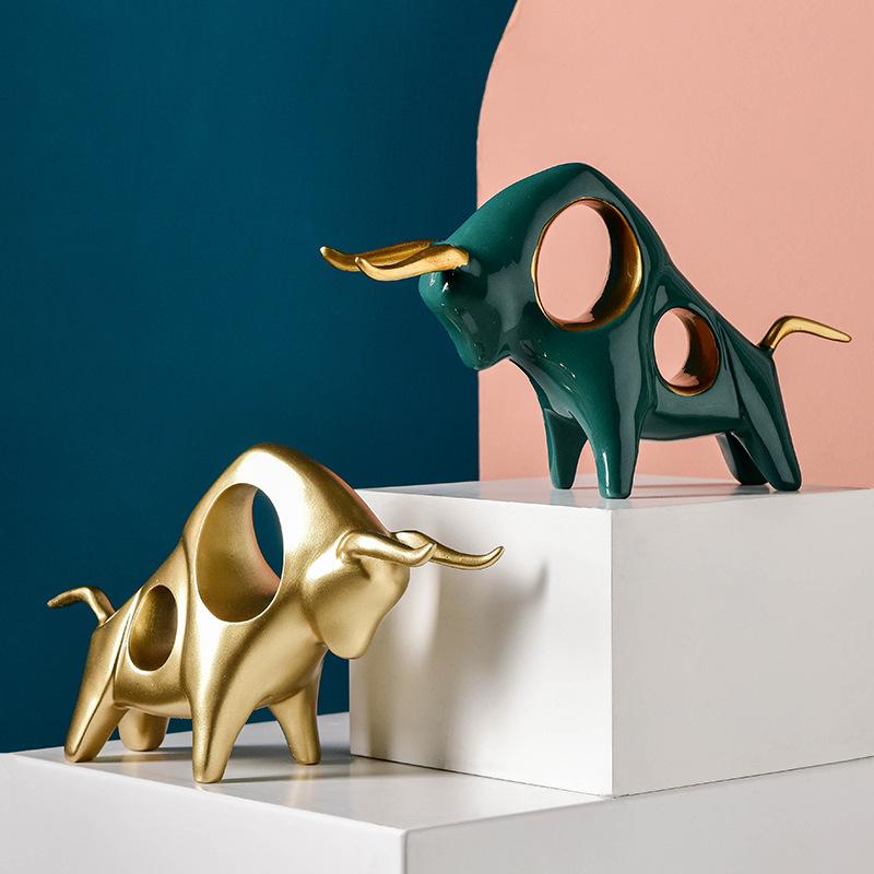 Resin Handicrafts Creative Bullfighting Ornament, Entrance Decoration, Nordic Light Luxury Decoration