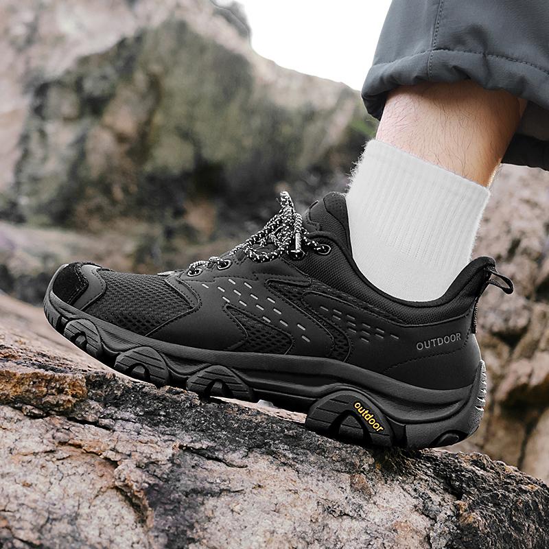 Casual Sneakers Men Anti-slip Low-top Comfortable Shoes Women Lightweight Outdoor Lace-up Breathable Casual Running Shoes Men