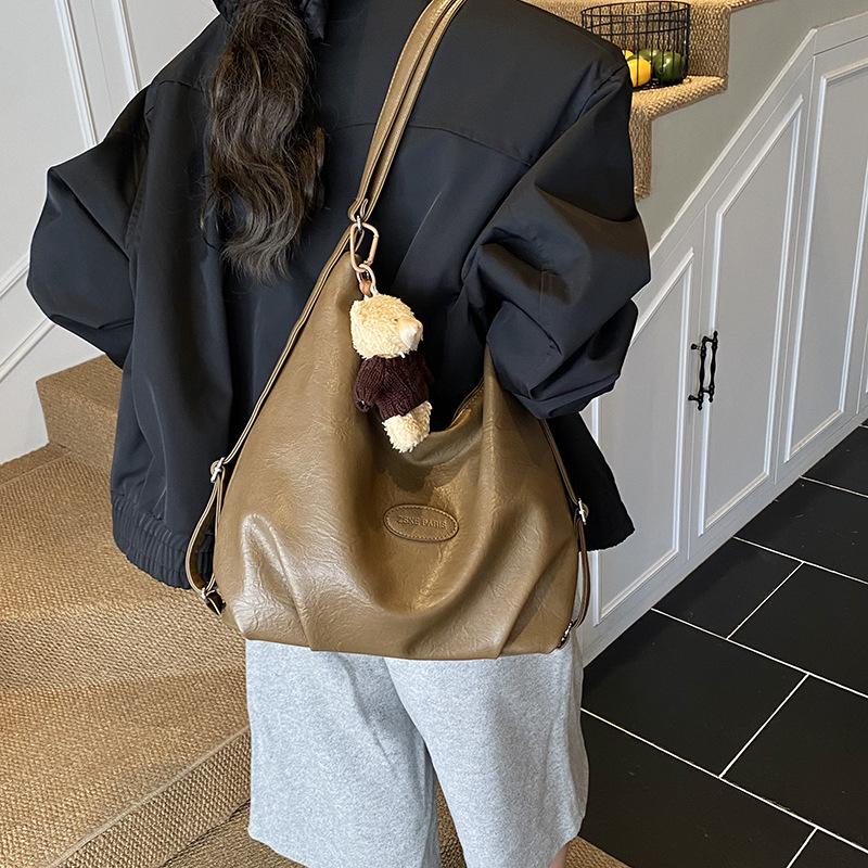 Retro Commuter Tote Bag Women's Large Capacity 2025 New Autumn and Winter Casual Shoulder Messenger Bag Multi-functional Backpack