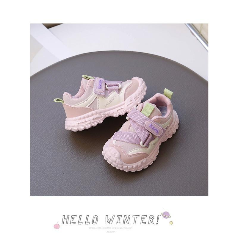 Anti-Tritt-Klassenkameraden Frühling und Herbst Neue Kindersport schuhe Jungen Schuhe Mädchen Laufschuhe Weichsohlige Reifenschuhe Trend