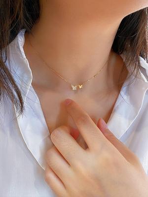 Elegante Collana in Argento S925 Placcato Oro con Doppio Pendente Farfalla in Zircone Lucidato per Donna