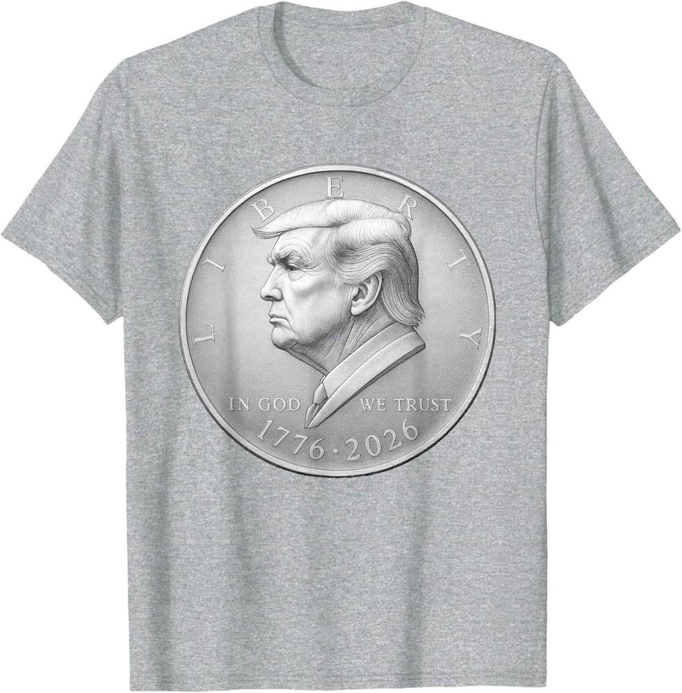 В Бога Верим Либерти Трамп 1776 2026 Либерти Монета Футболка 2XL