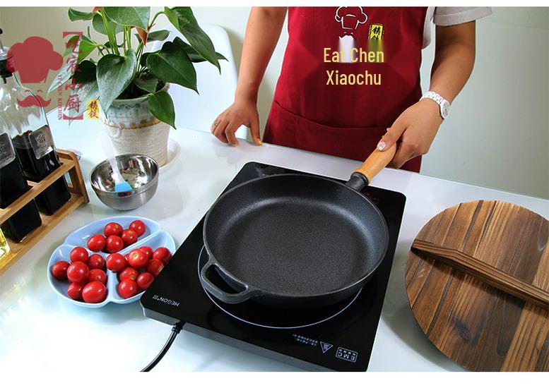 Uncoated Cast Iron Multi-Use Pan for Eggs, Pancakes, Steamed Buns, and Steak - Small Wok, Oil-Free Cooking.