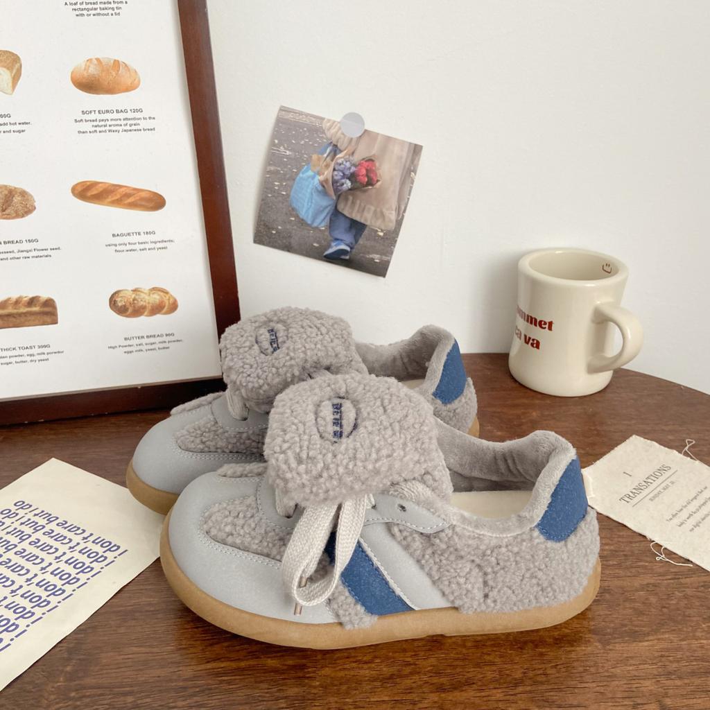 Dexun shoes women's 2025 new versatile velvet warm fashion flat casual shoes cute round head with skirt women's shoes