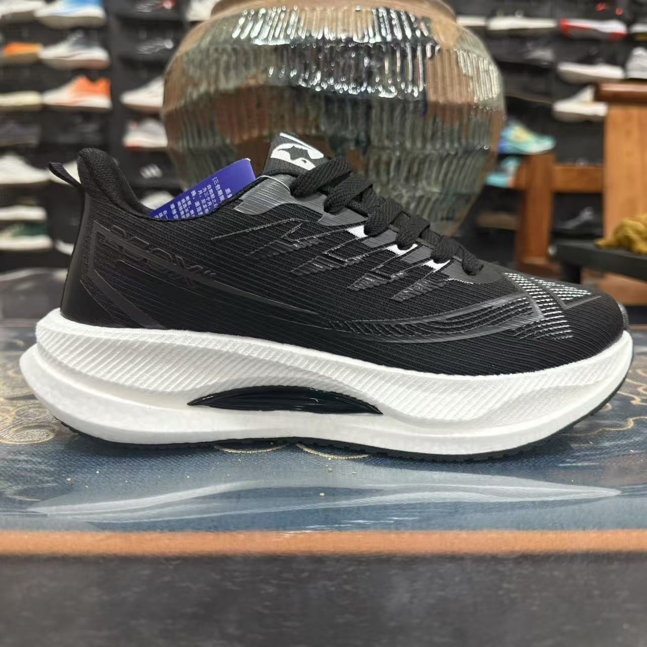 

Couple popcorn outdoor running shoes 2025 new spring and autumn men and women with the same casual fashion versatile trendy sports shoes 36