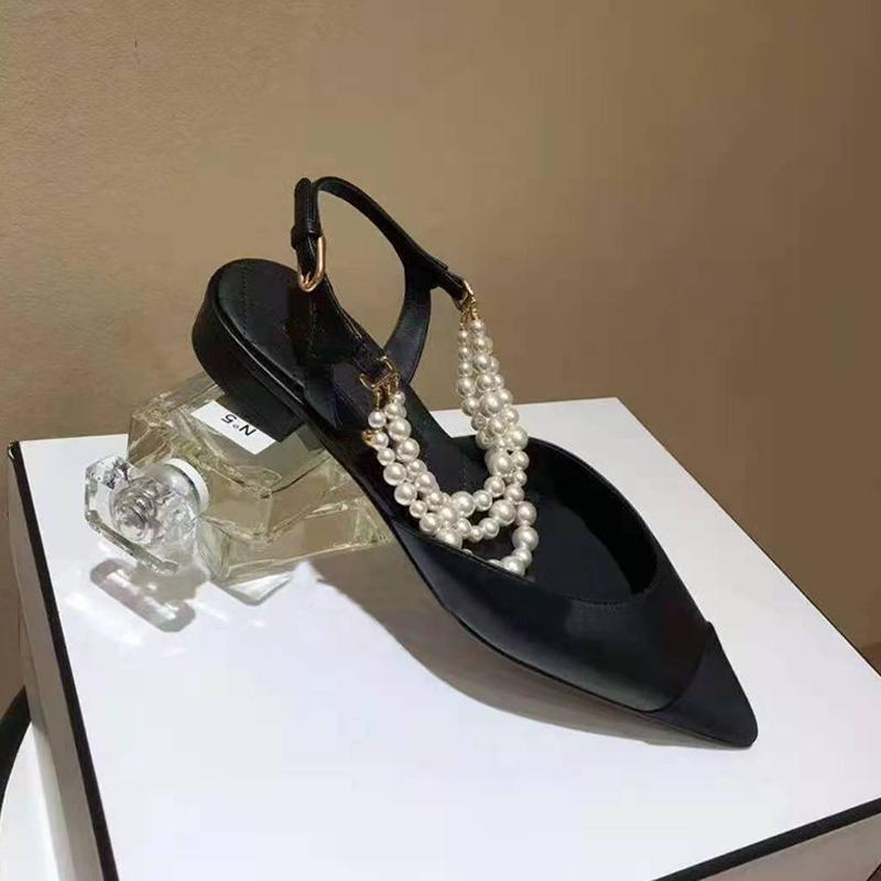 

Маленькие ароматные туфли Мэри Джейн 2025 Новые французские ретро туфли-лодочки на высоком каблуке с жемчужной цепочкой, в тон, с острым носком, на плоской подошве 40 чёрный