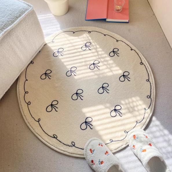 

Круглый ковер у кровати в комнате с мультяшным рисунком, милый ковер для гостиной, круглый коврик для дивана, коврик для туалетного столика в комнате для одежды и головных уборов 79*79cm