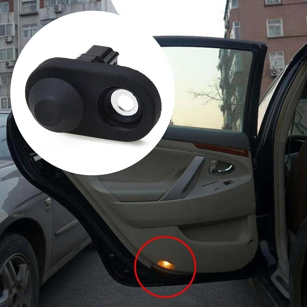 Náhradní osvětlení dveří 1ks 84231-60070 Černá