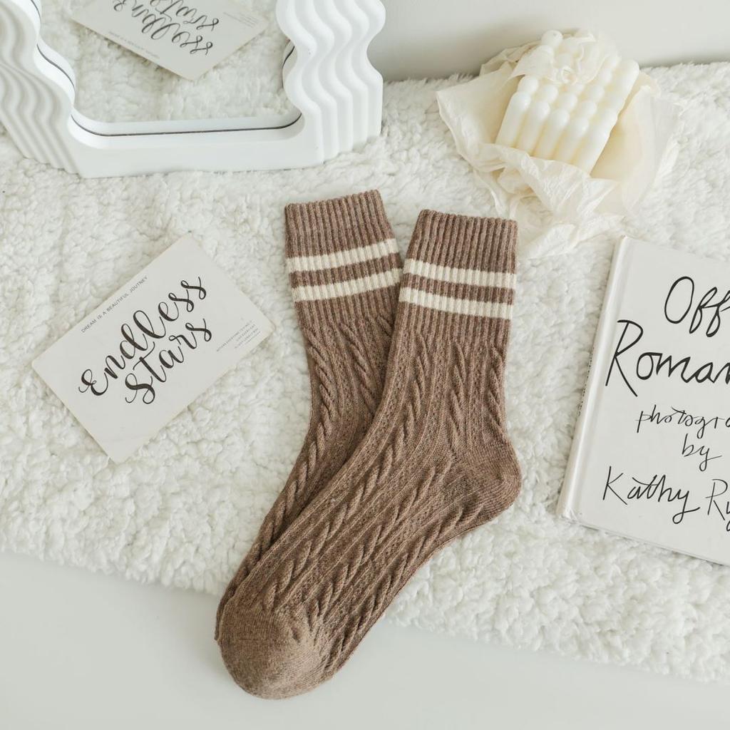 Women Autumn and Winter Warm Retro Striped Parallel Bars Twist Wool Tube Pile Socks