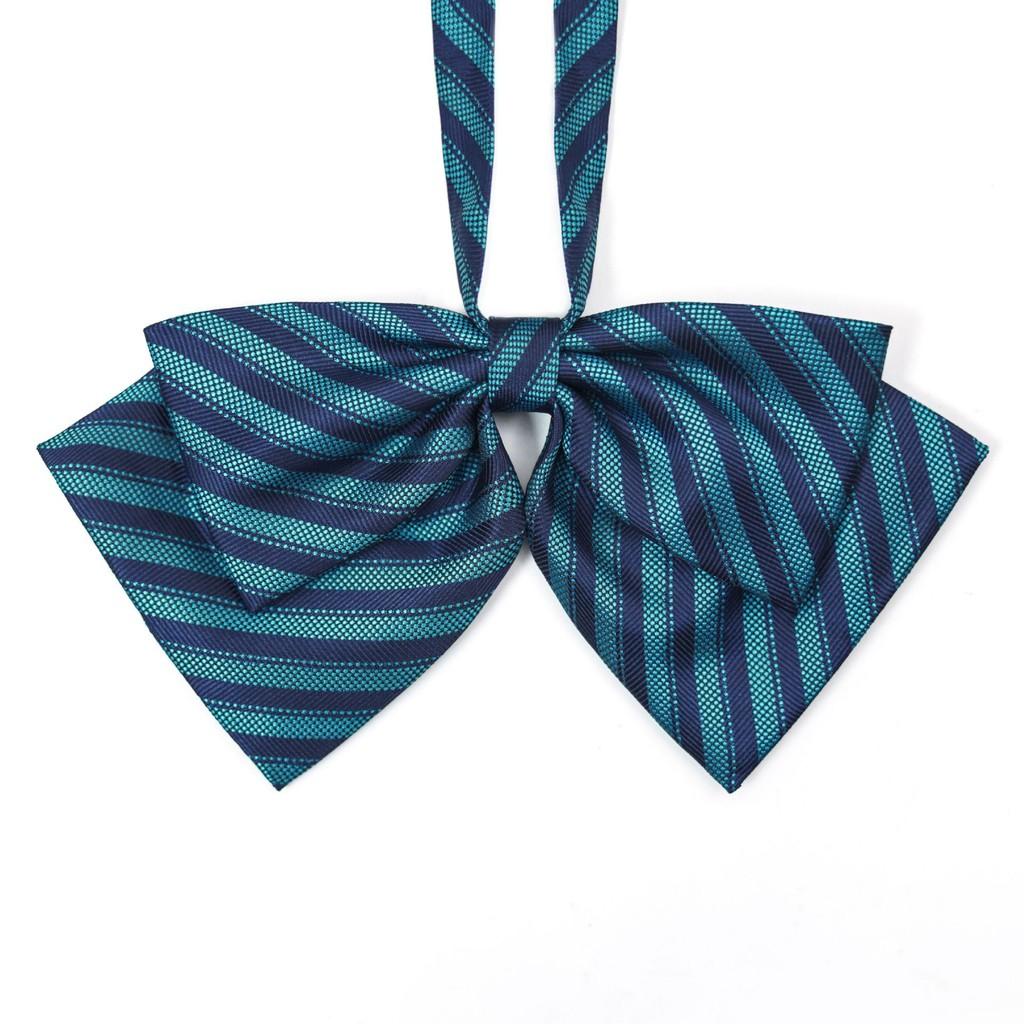 

Pooting Bear Girl School Uniform Brooch With Star Pattern For Kids Summer Wear Turquoise Butterfly