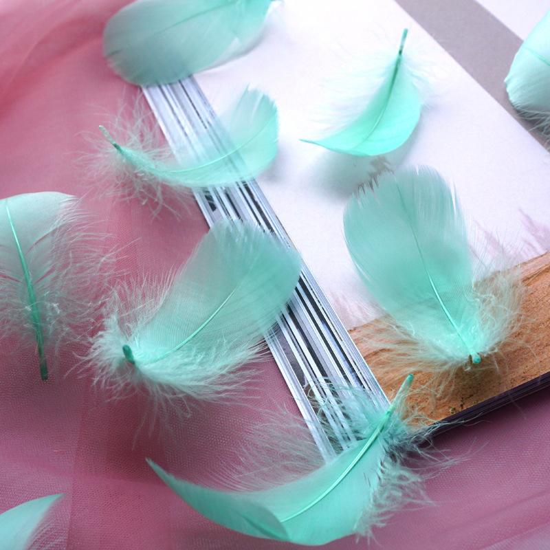 50Pcs Macaron Color Small Feathers 5-8Cm Goose Feather Small Floating Bobo Ball Balloon Filling Decorative Material