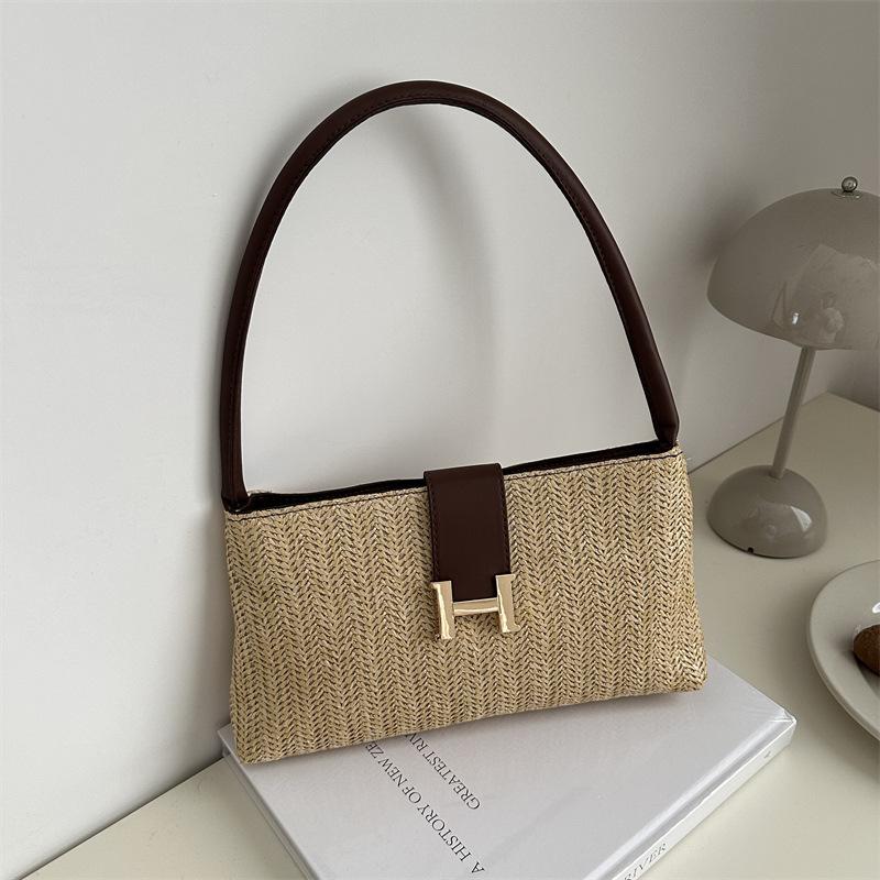 Spring Popular Large Capacity Straw Woven Bag for Women In Spring and Summer New Fashionable Shoulder Bag Casual Beach Small Square Bag