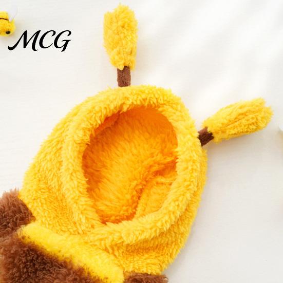 Pet Hoodie Cute Bee Dog Hoodie, Plush Hooded Outfit with 3D Small Antennae And Wings, Cozy Striped Costume for Dogs Wings