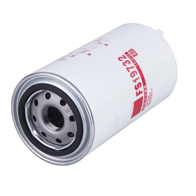 Fuel Filter FS19732 For Fleetguard FOTON AUMARK 150 Truck JCB Fuel Water Separator 3973233 BF1385-SPS P550848