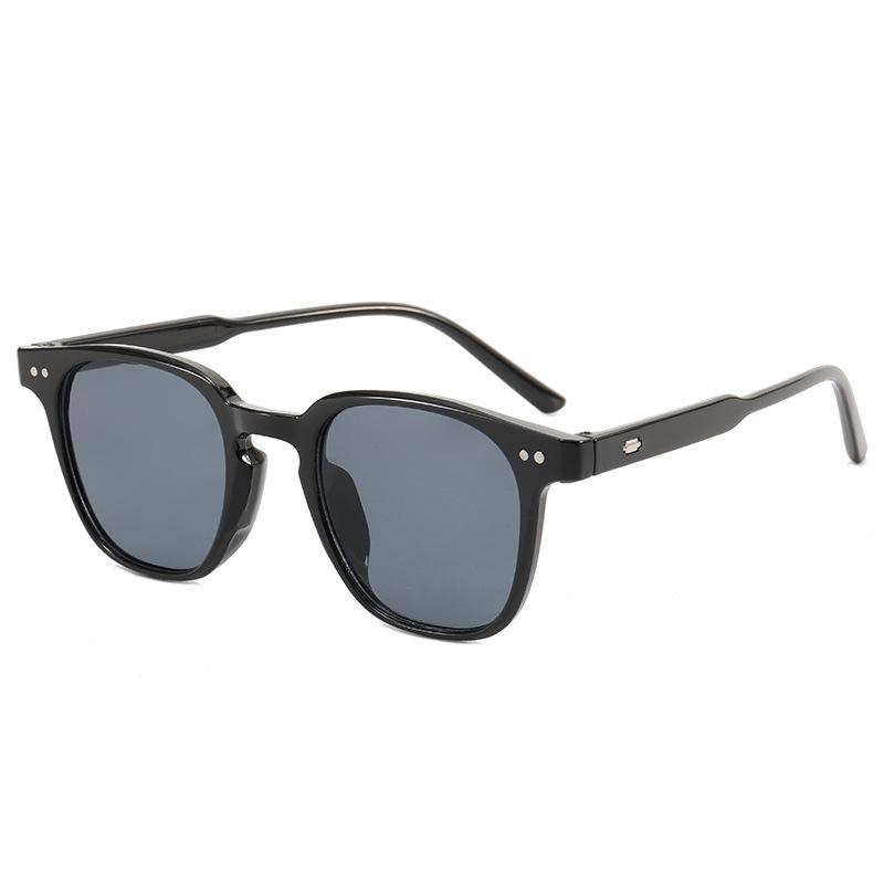 JYL Small Square Sunglasses Style UV Protection For Street Shooting 5273