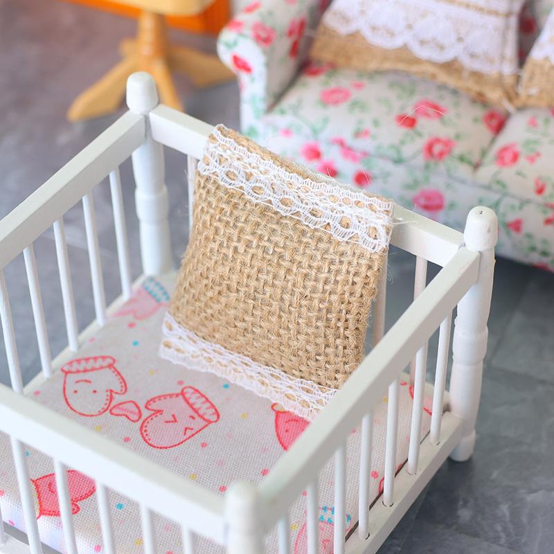 2Pcs 1/12 Dollhouse Simulation Mini Lace Pillow Sofa Cushion Living Room Decoration Dolls House Decor Accessories