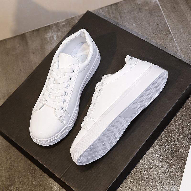 Thick Soled White Shoes for Women in Spring Autumn Fashionable Versatile White Student Single Shoes